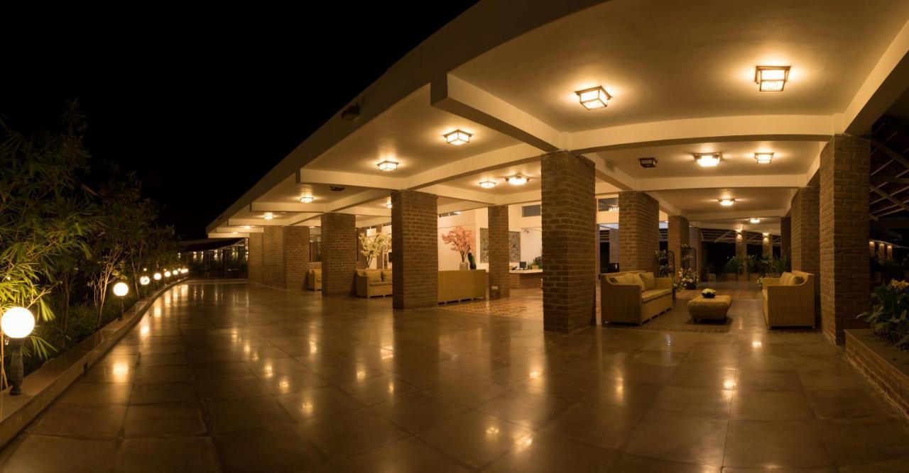 K Resort Tindivanam Екстер'єр фото